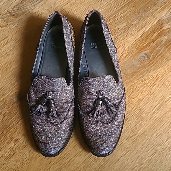 Stuart Weitzman - Picture 1 of 4